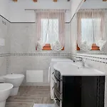 Apartament La Finestra Sul Mare *