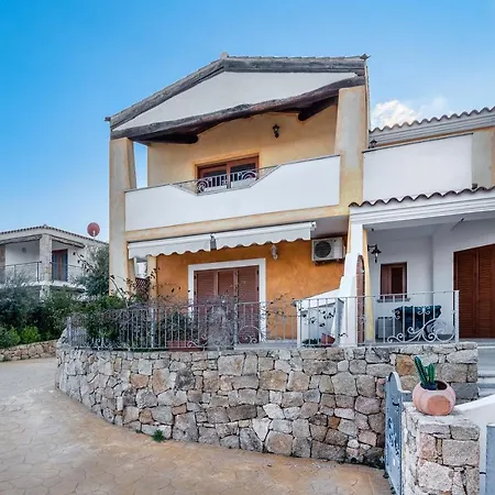 La Finestra Sul Mare Apartment *